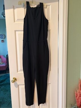 Athleta Black Sleeveless Jumpsuit with V-Neck